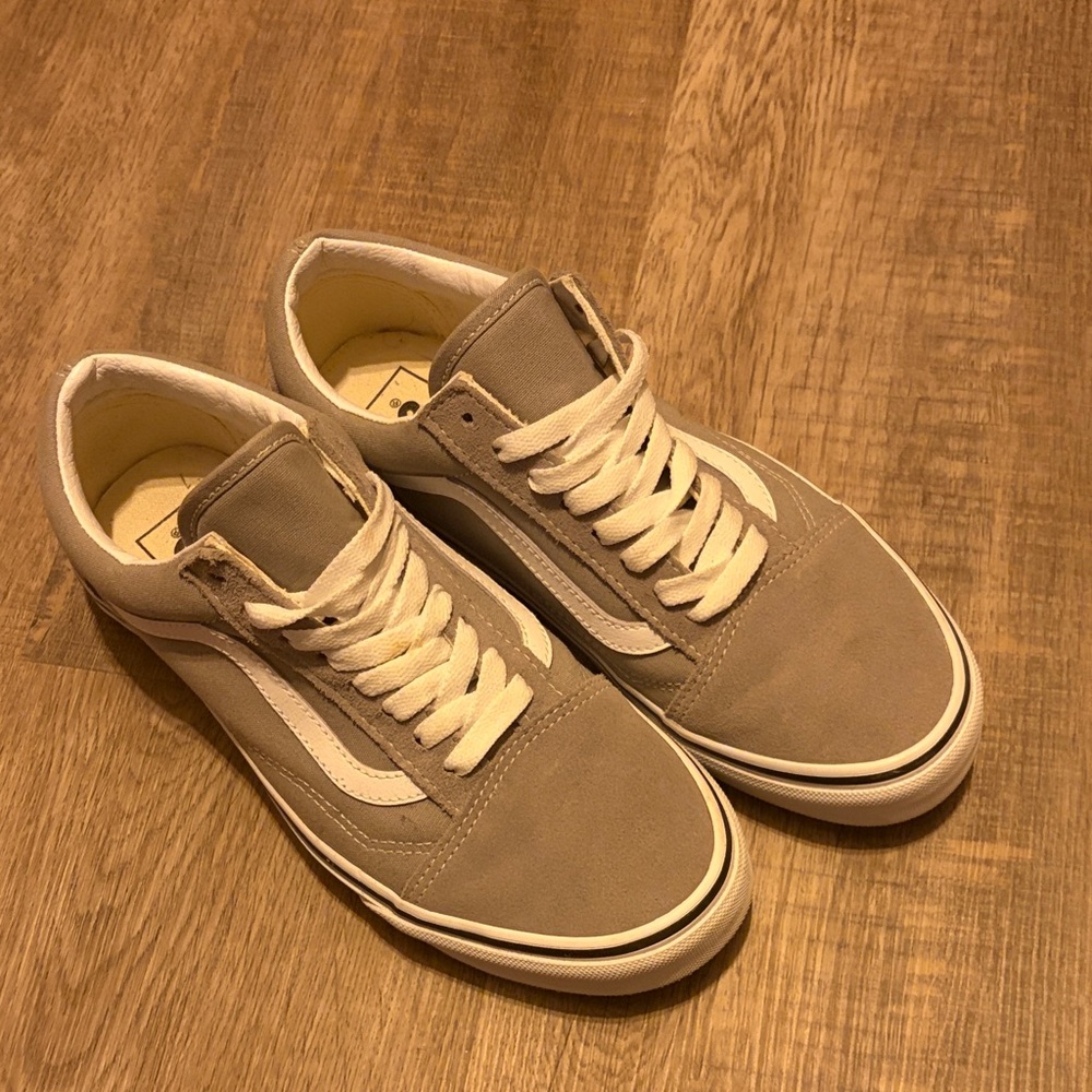 Vans Men's Grey Sneakers